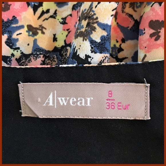 A Wear Floral Dress - Picture 5 of 5